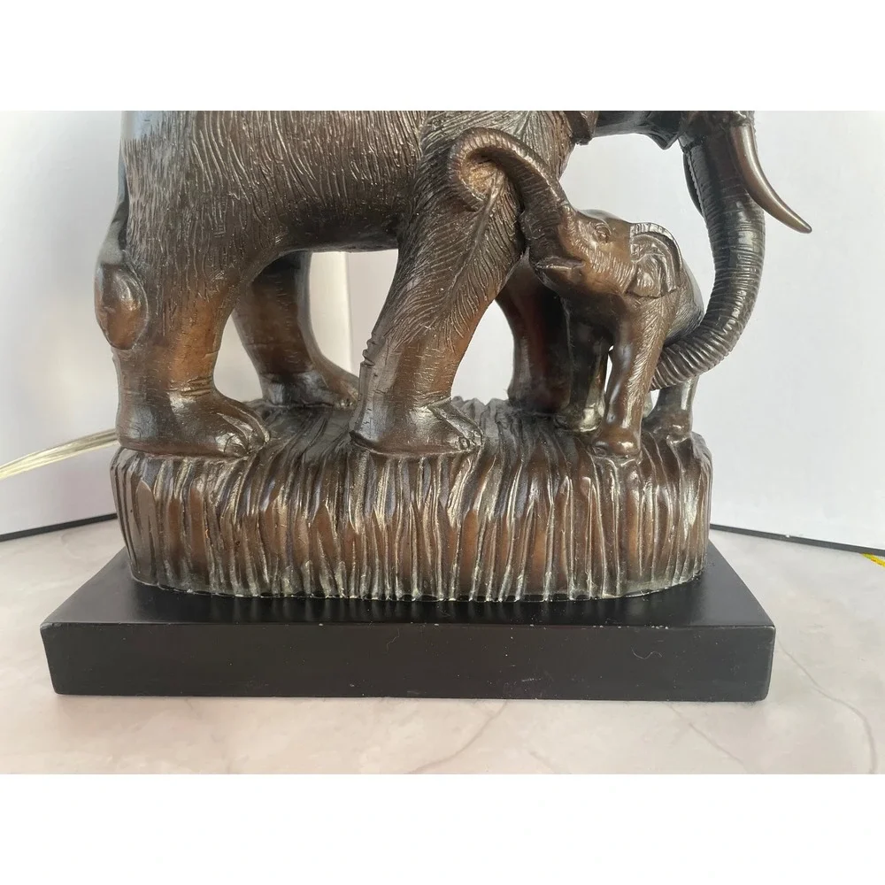 Vintage Mid-Century Bronze‎ Style Mother and Baby Elephant Sculptural Table Lamp